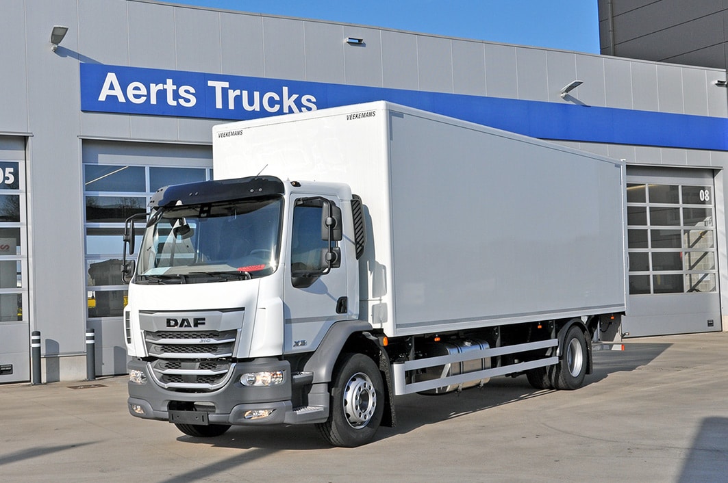 DAF XB 310 FA 4X2 0