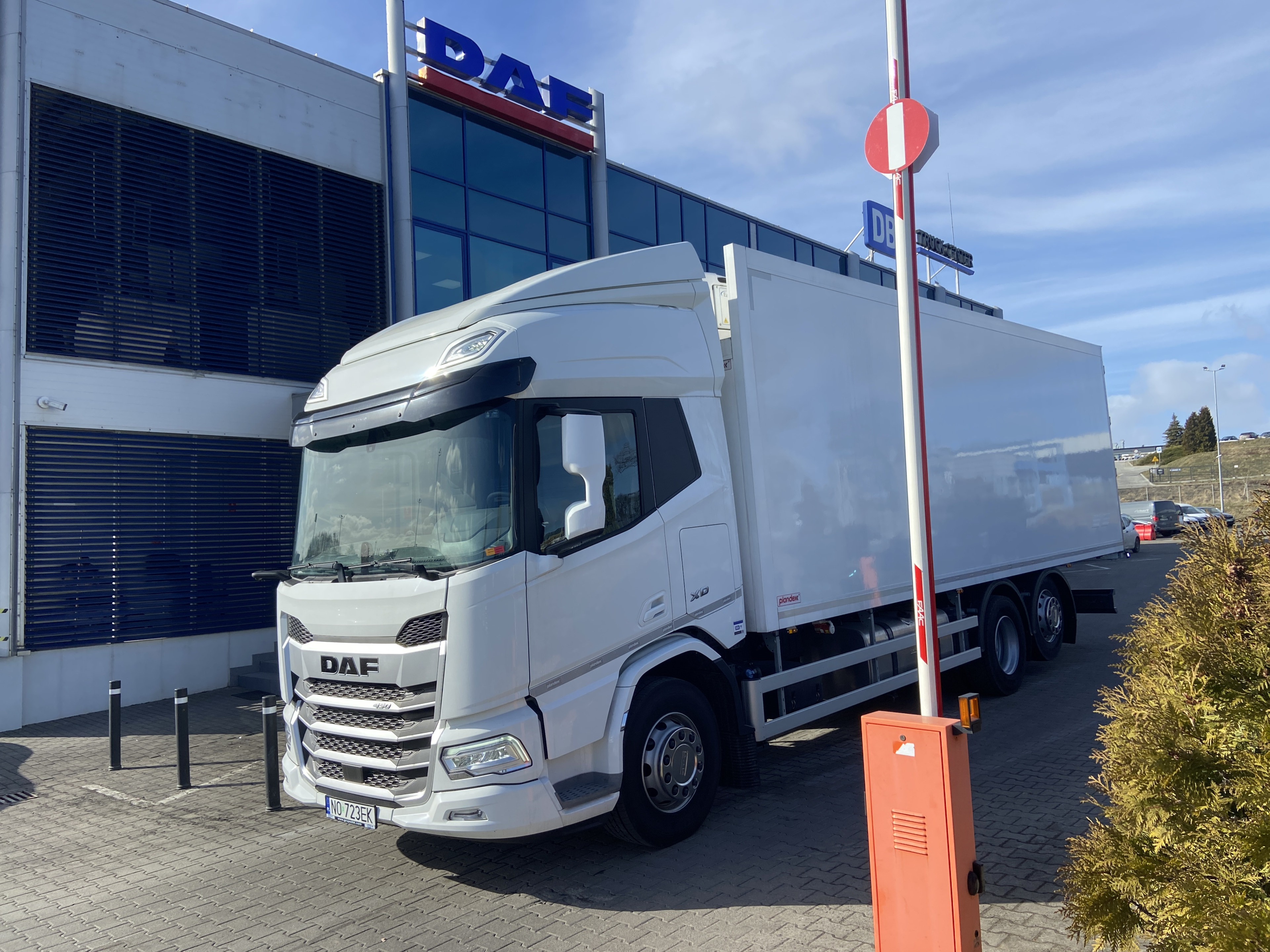 DAF XD 450 FAN 6X2 N 0