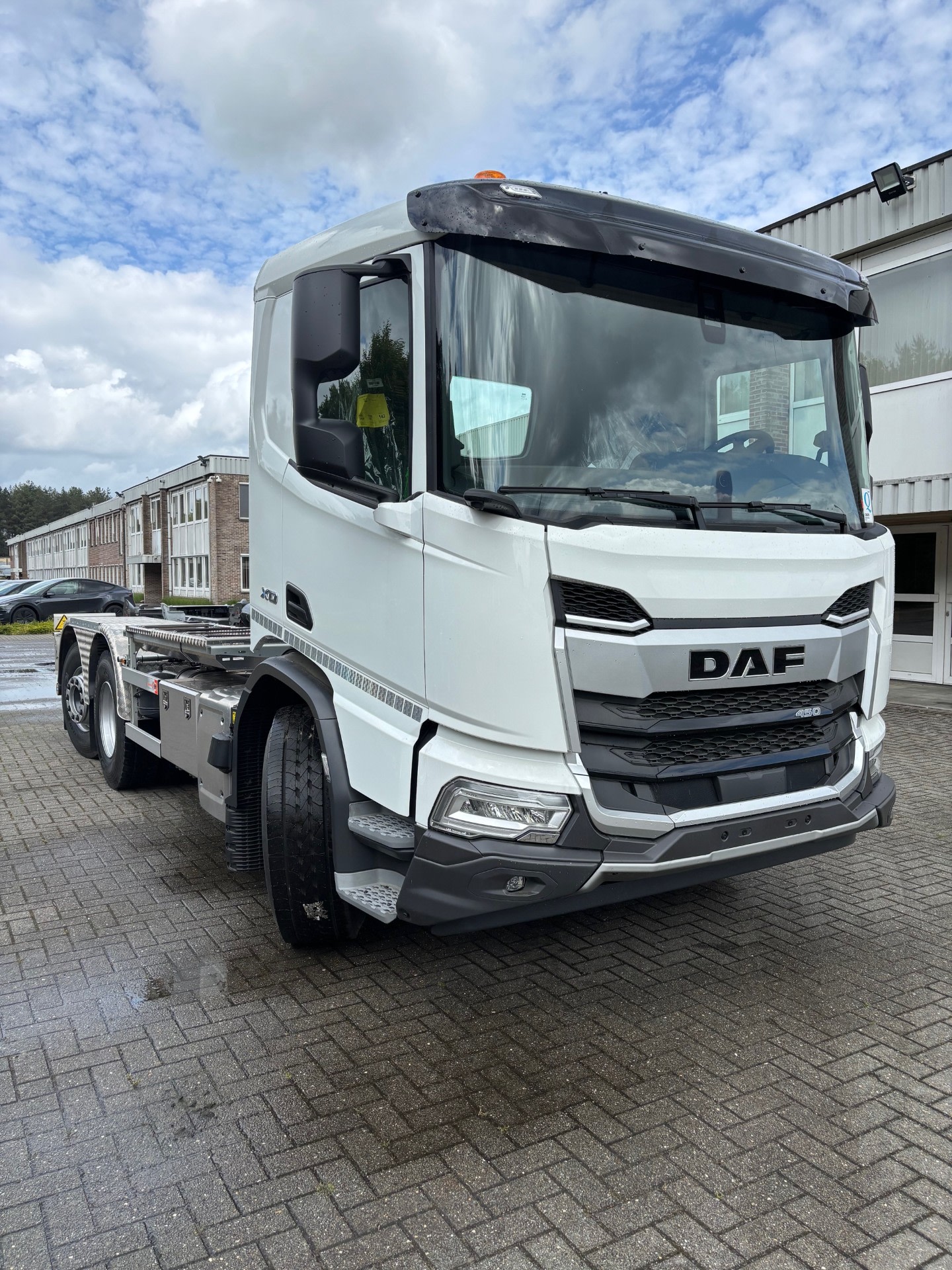 DAF XD 450 FAN 6X2 N 0