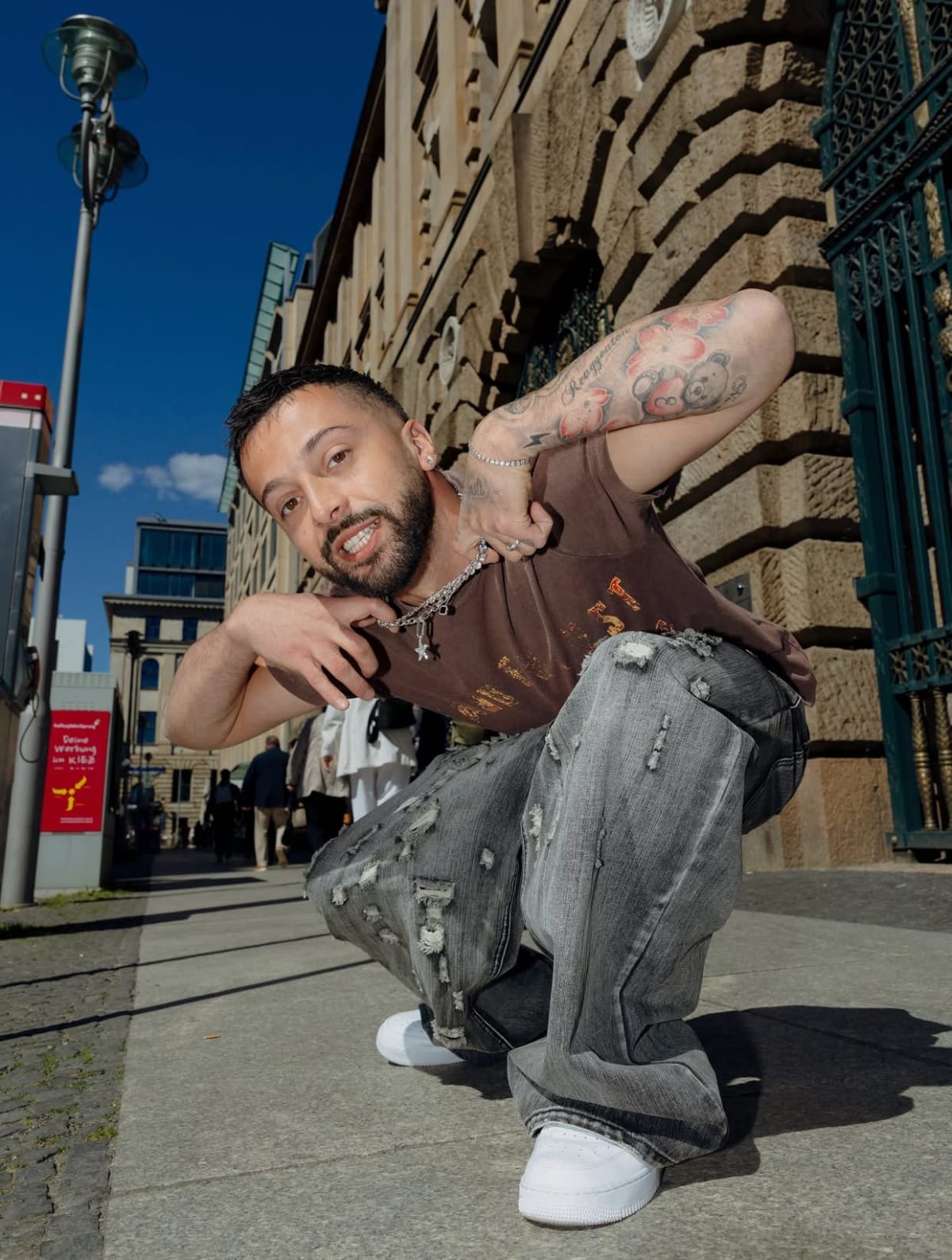 Gjesti via Instagram