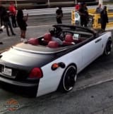 Shpikësi i ri që vuri një Rolls-Royce në lëvizje me mbetje plastike në vend të karburantit...