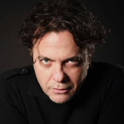 Laert Vasili shokon me deklaratën: "Ndoshta vras edhe veten"