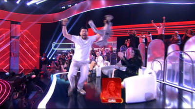 Reagimi i Ermal Mamaqit pas eliminimit të Sarës merr vëmendjen e rrjetit (video)