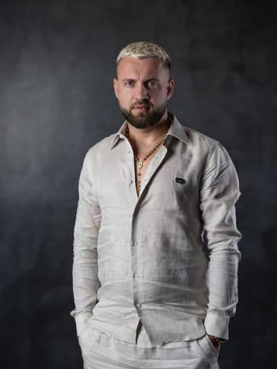 “Kemi dështuar të gjithë”/ Luiz Ejlli reagon ashpër pas dhunimit të 17-vjeçares në Fier...