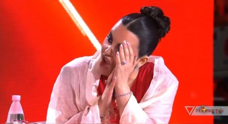 Skandal pas skandali në finale/Moment i Armina Mevlanit për Soni Malajn bëhet viral...