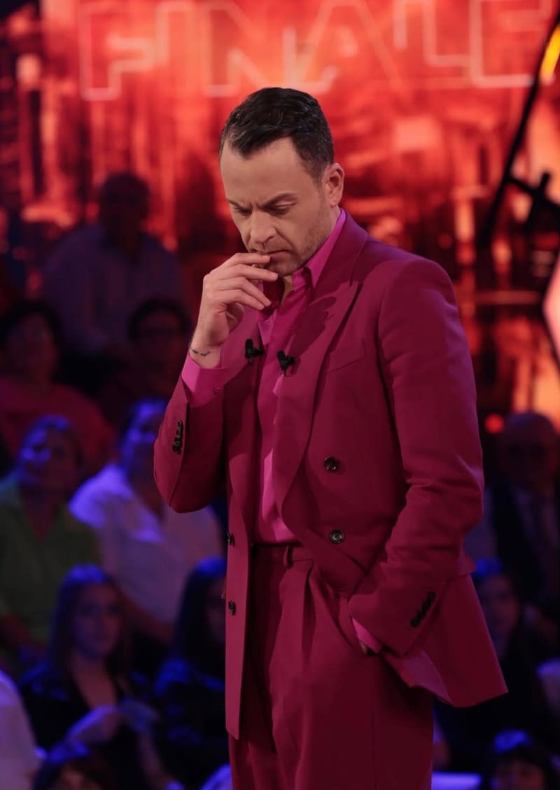 Protestat në Tiranë rrezikojnë nisjen e “Big Brother VIP Albania 6”? Ja çfarë po ndodh me spektaklin...
