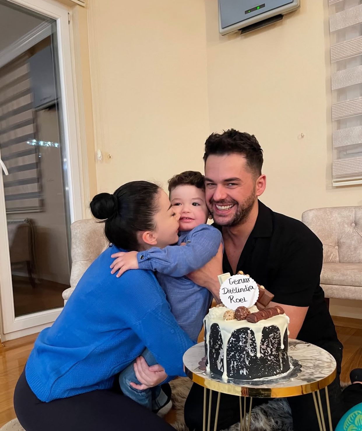 Selvije Jao via Instagram