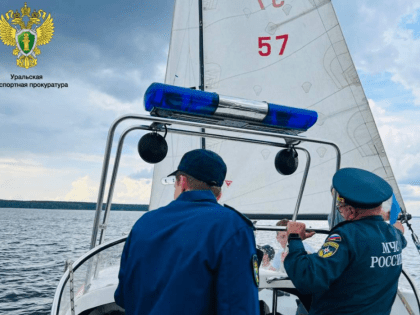 Проверка безопасности водного транспорта в Свердловской области