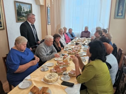 Ветераны собрались на душевной встрече в Святогоре