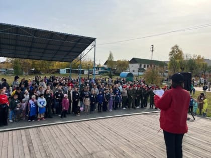 Громкое событие в городе: массовая прогулка прошла в воскресенье