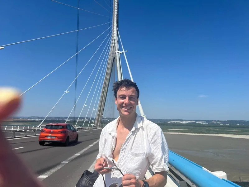 Looking for a travel partner ! From France to China - Foto 1
