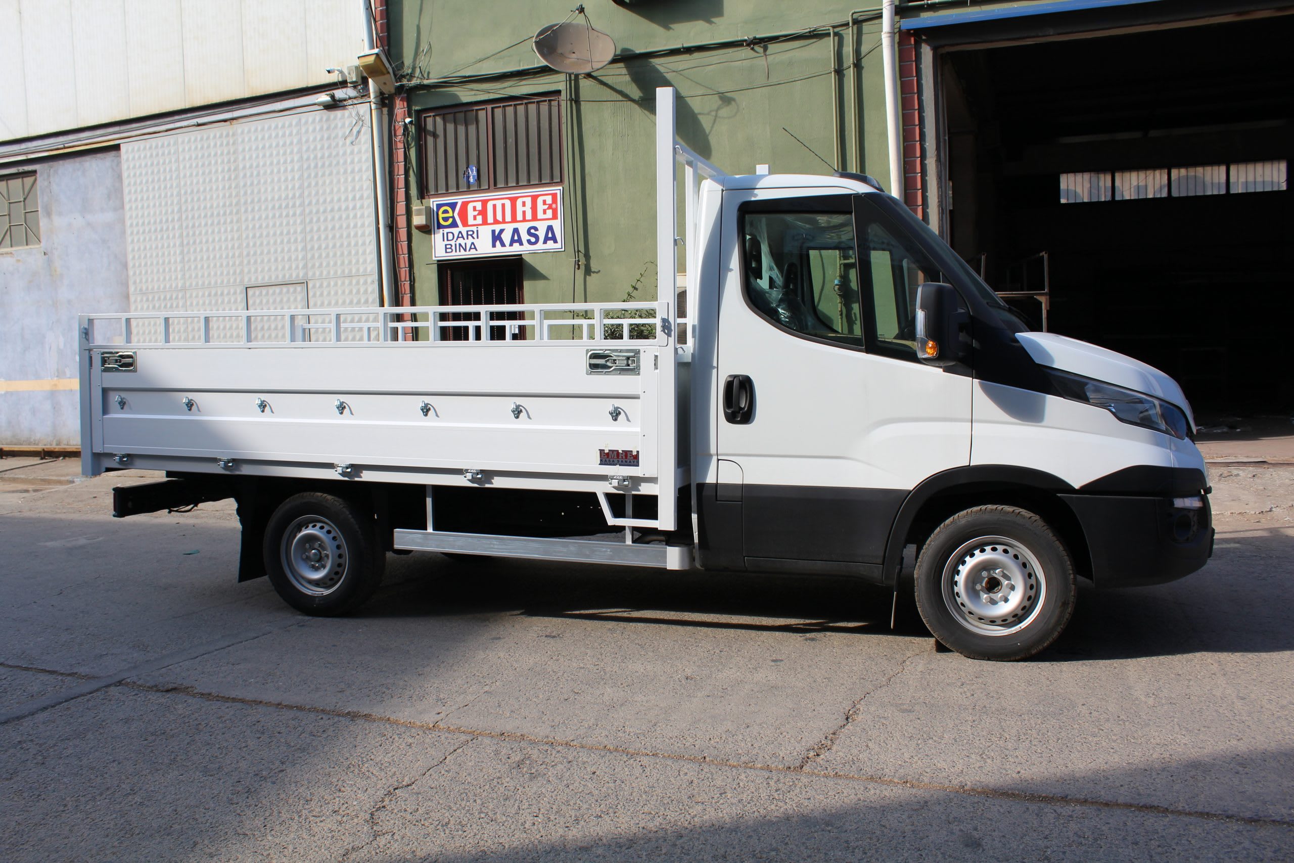 EMR-279