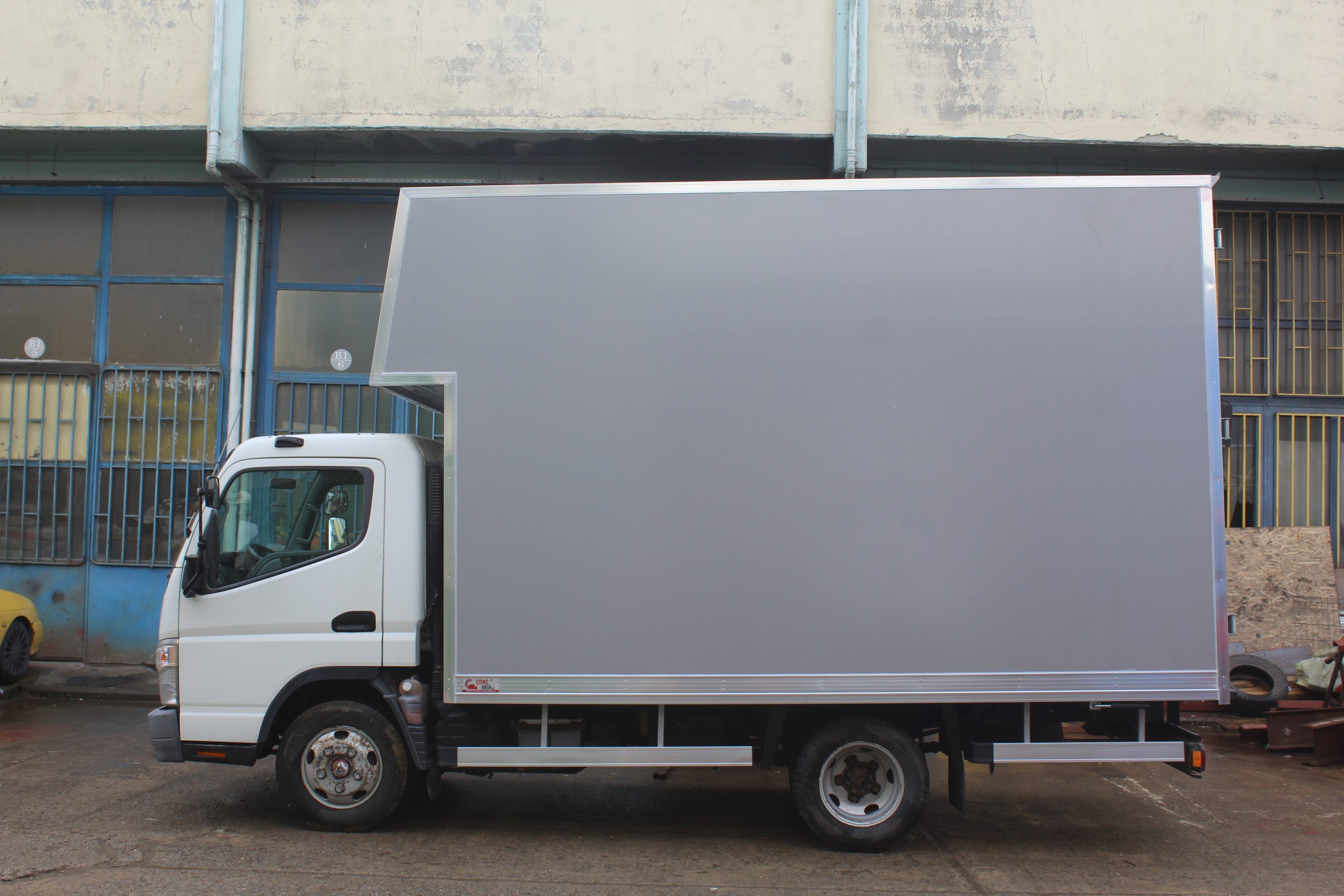 EMR-206 küçük resim 3
