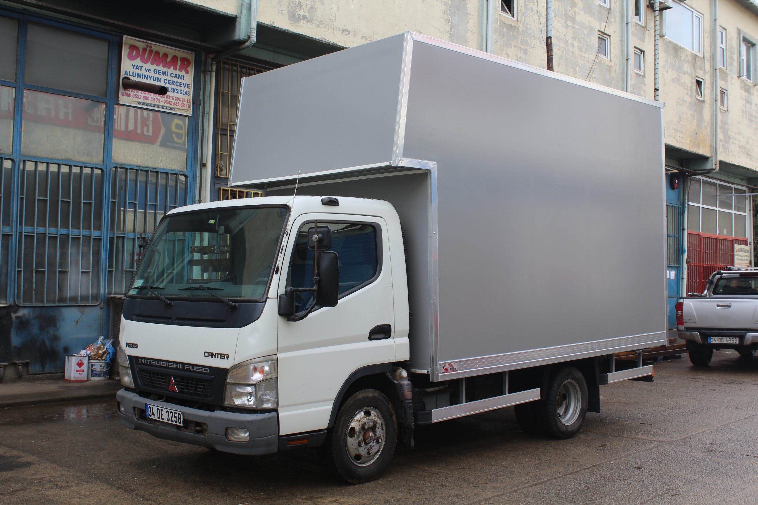 EMR-206