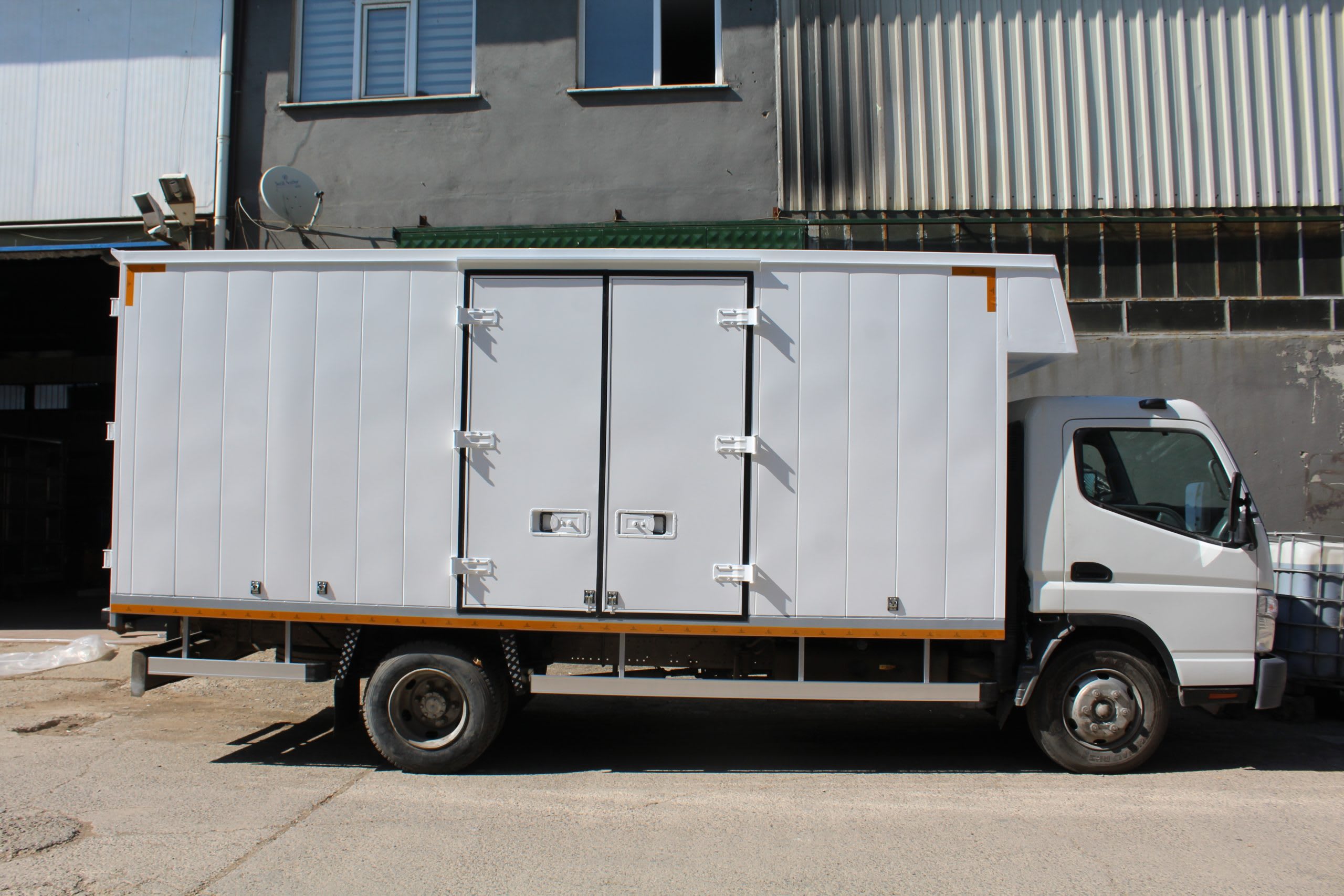 EMR-241 küçük resim 4