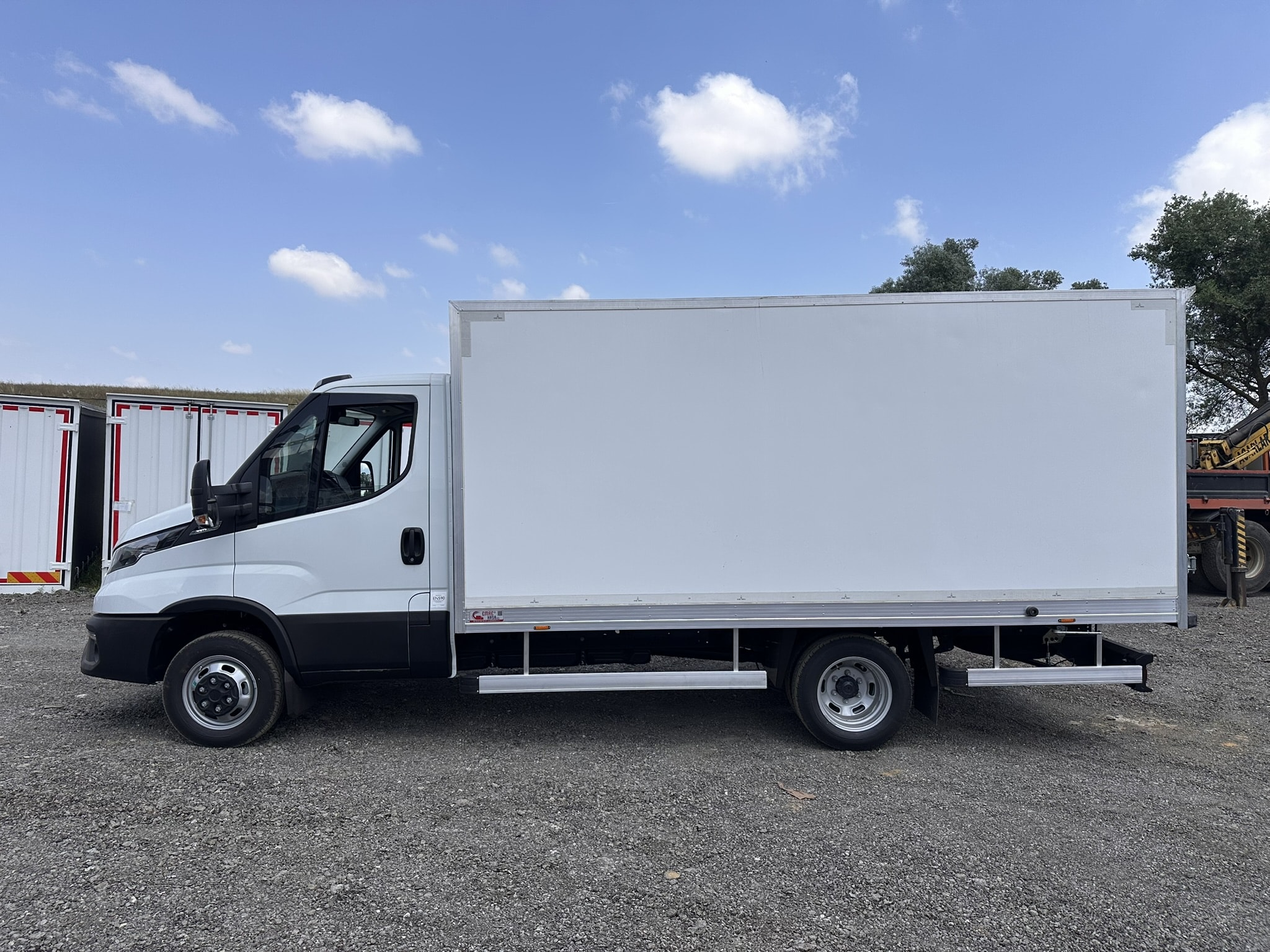 EMR-324 küçük resim 6