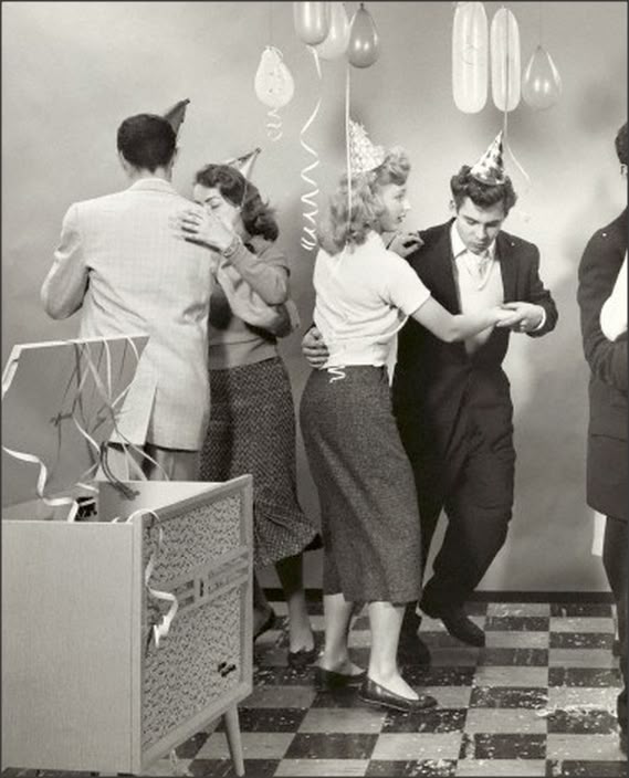 Corporate hosted entertainment night atmosphere