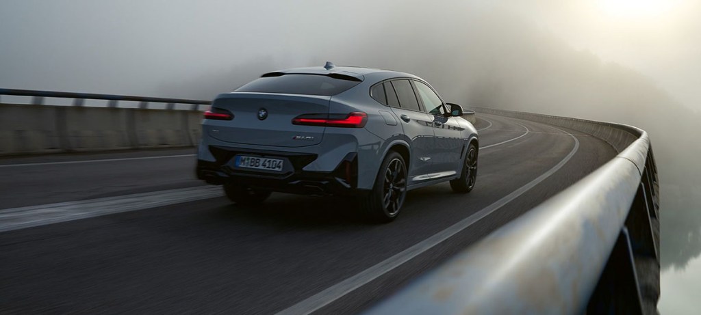 BMW X4, de los mejores coches de alta gama de renting.