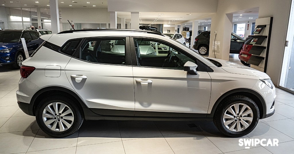maletero seat arona
