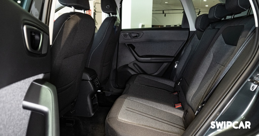 Interior seat ateca renting swipcar