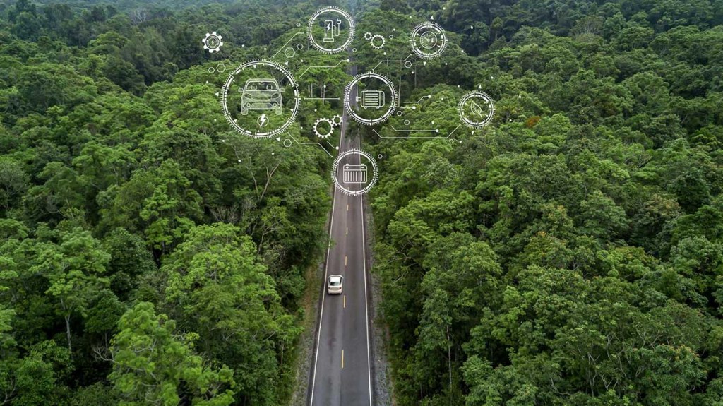 Los avances más importantes del sector del automóvil en 2025 2 Consejos de conducción para reducir la huella de carbono