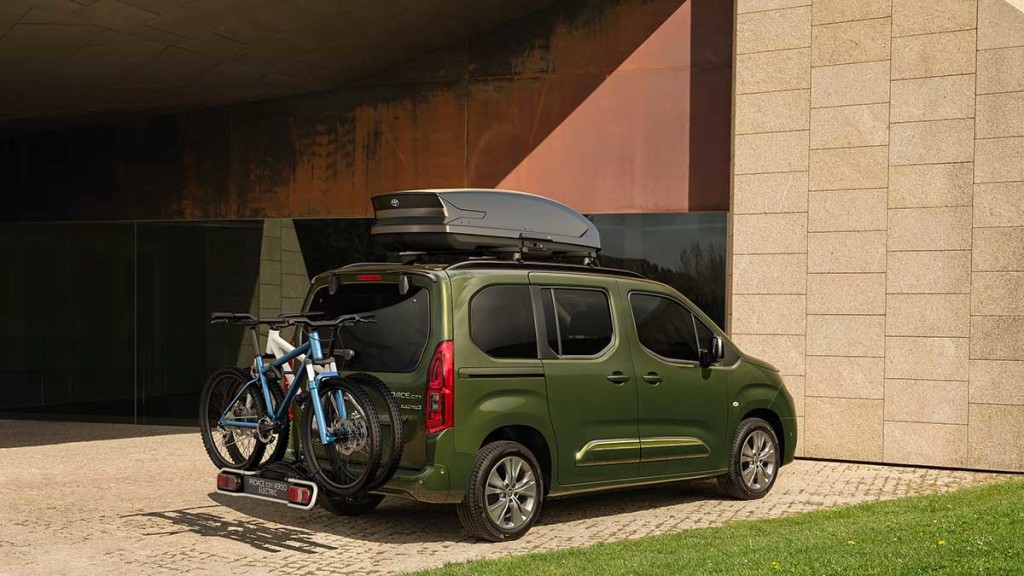 Toyota Proace City, furgoneta de renting de reparto