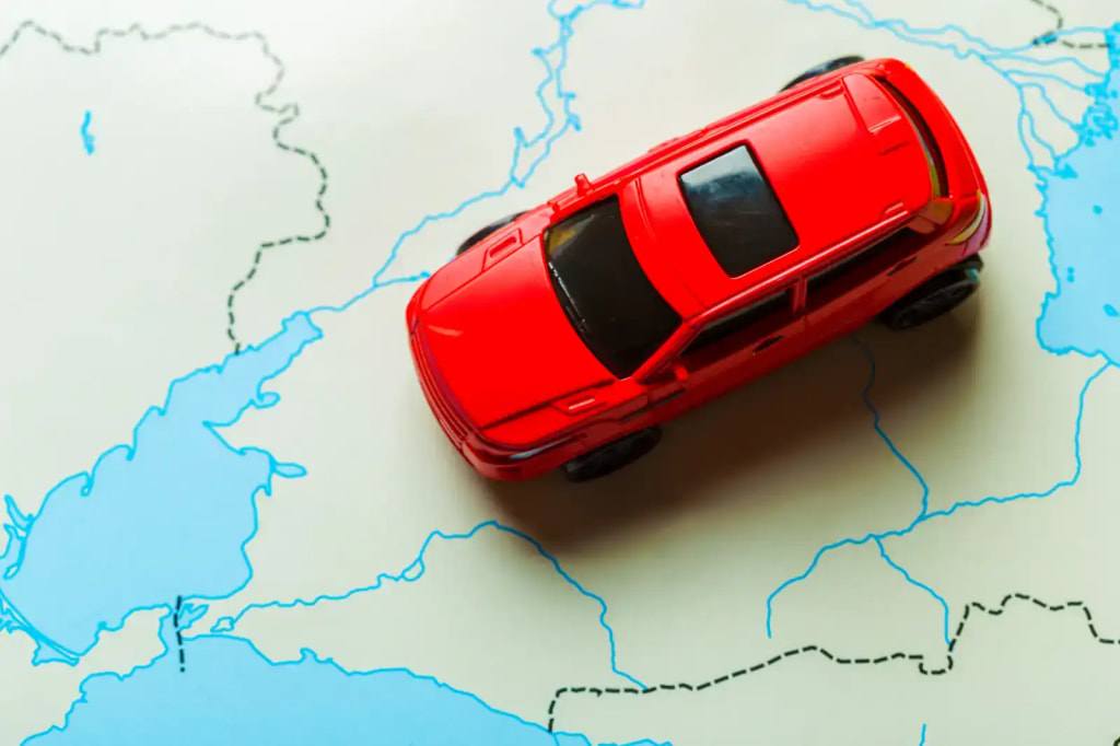 ¿Qué pasa con mi coche de renting si me mudo? Todo lo que debes saber 2 ¿Qué ocurre si haces una mudanza al extranjero con un coche de renting?