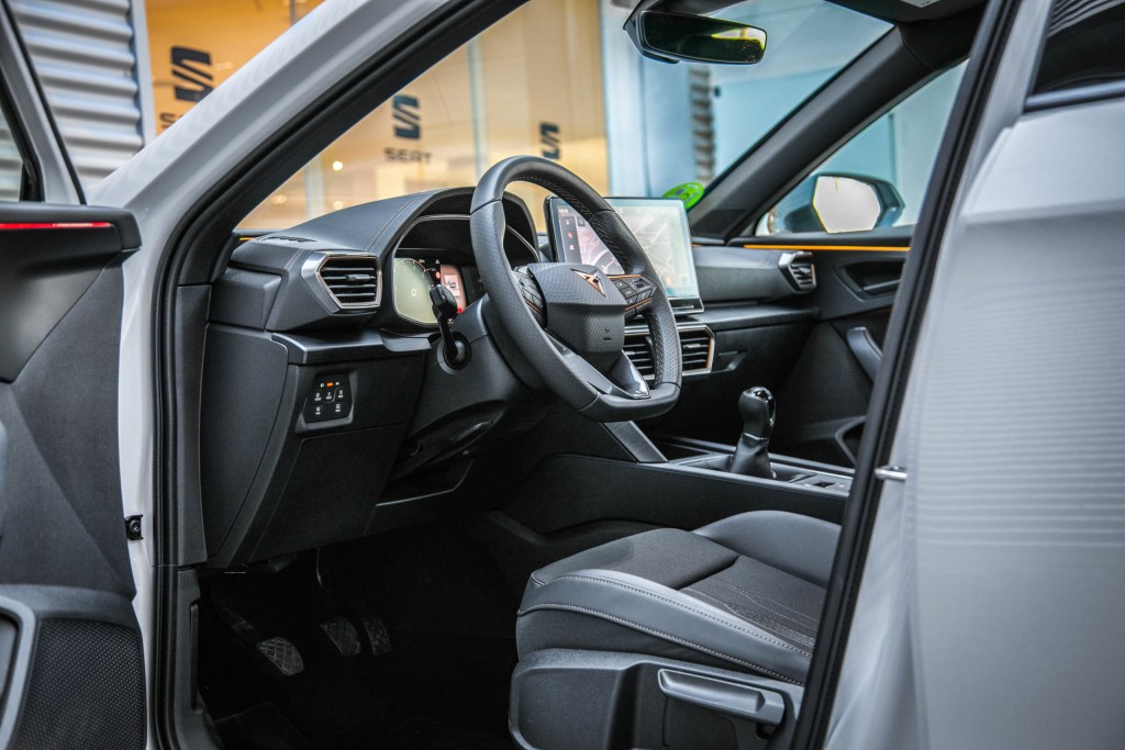 cupra formentor interior