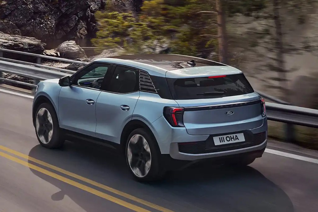 Ford Explorer con etiqueta CERO de renting para empresas