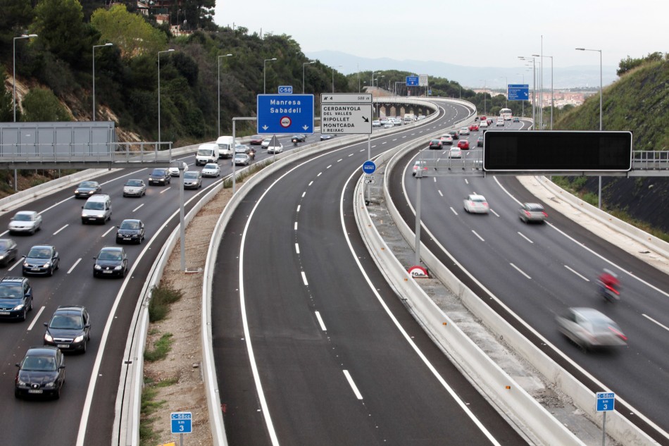 Coches y furgonetas de renting que pueden circular por el carril BUS-VAO