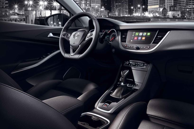 Opel Grandland X: la practicidad convertida en un SUV compacto