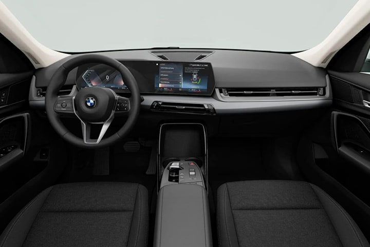 Bmw-X1-sDrive18d-interior