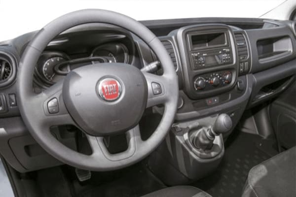 Fiat-Talento-1.2 Base Corto 2.0 Multijet-interior