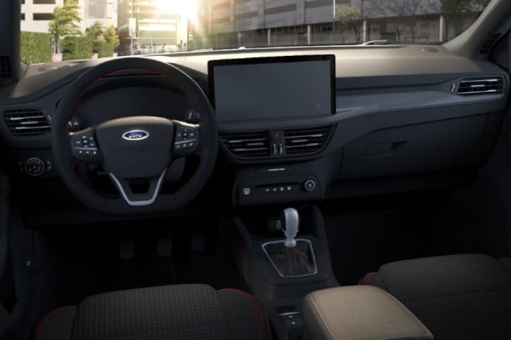 Ford-Focus-1.0 Ecoboost MHEV 92kW ST-Line X-interior