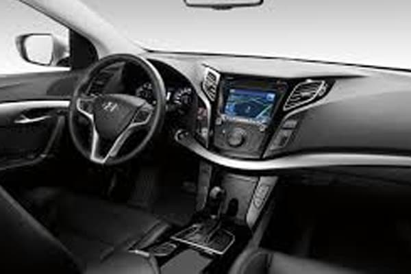 Hyundai-I40-1.6 CRDi 85kW (115CV) Klass-interior