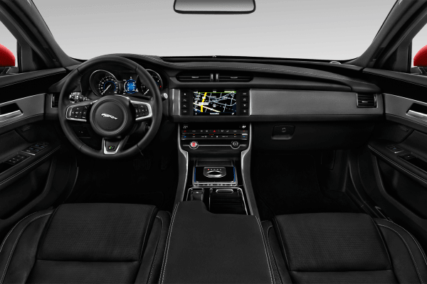Jaguar-XF-2.0D R-Sport-interior