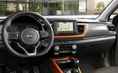 Kia-Stonic-1.0 T-GDi 74kW (100CV) Black Edition-interior