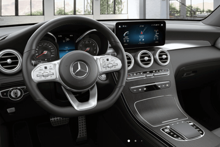 Mercedes-GLC-200 d 4MATIC-interior