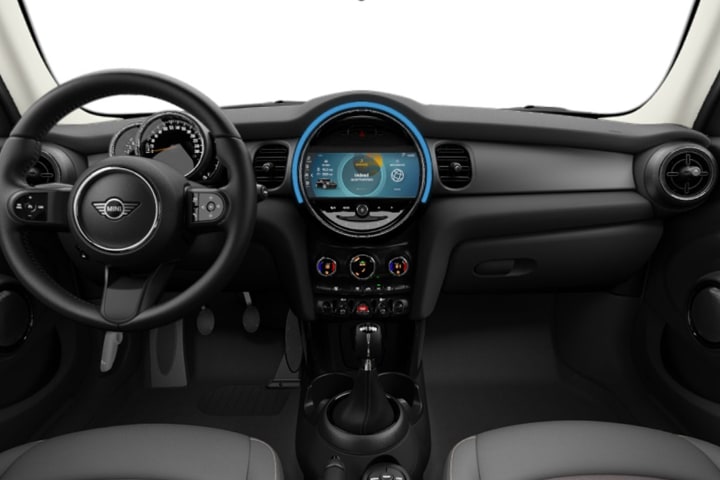 MINI-COOPER-SE-interior