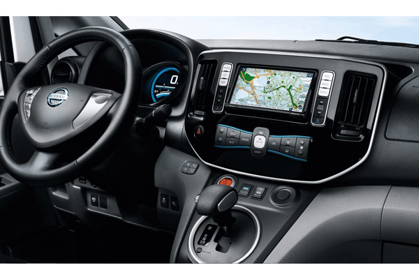 Nissan-NV200-Eléctrica COMFORT Combi 5-interior