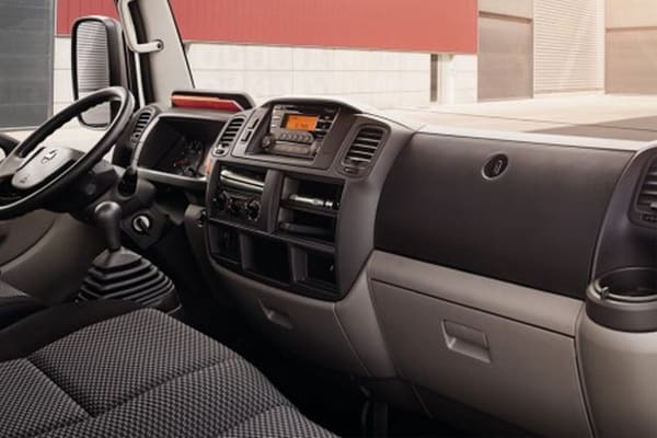 Nissan-NT400 Cab Abatible-Media 35.13/2 Comfort-interior