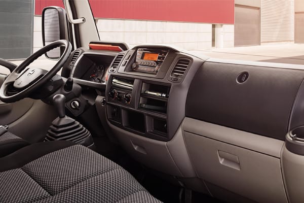 Nissan-NT400 Chasis Cabina-35.13/3 Comfort Larga-interior