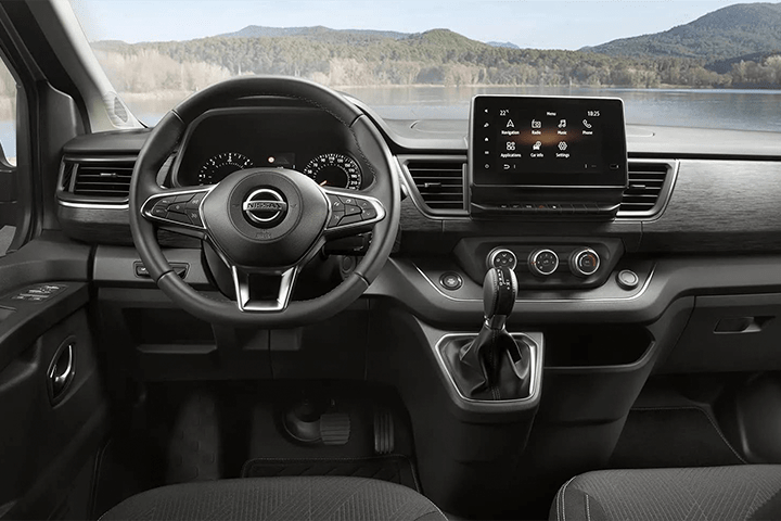 Nissan-Primastar Combi-Combi 9 2.0 dCi L2 H1 1T N-Connecta-interior
