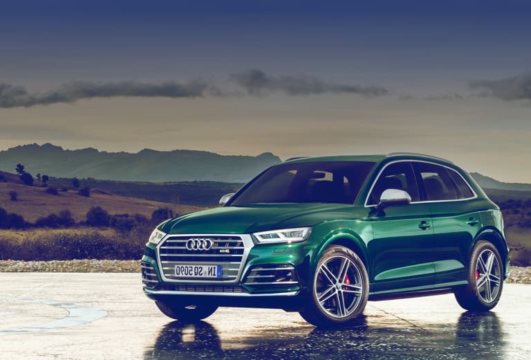 Audi Q5 background