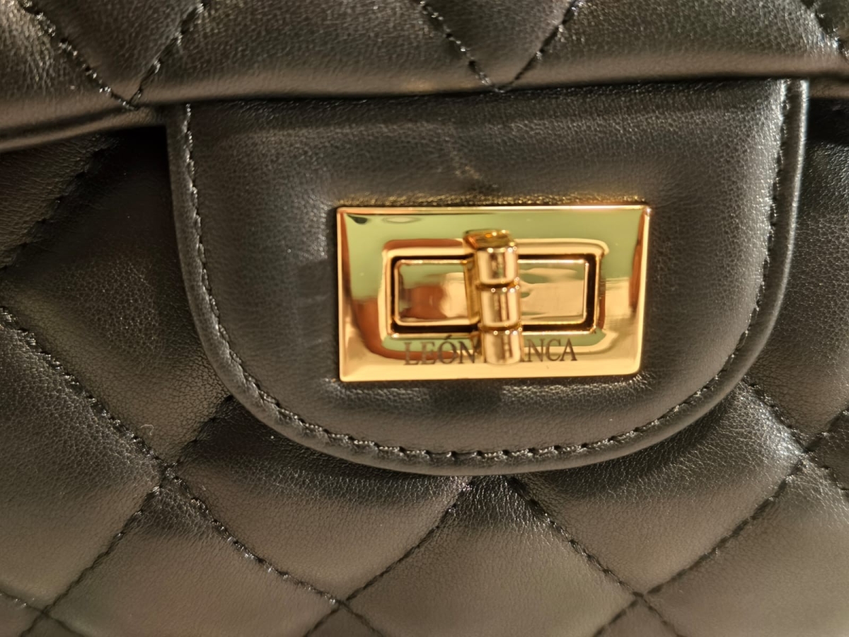 LEÓN BIANCA SOFIA bolso 3