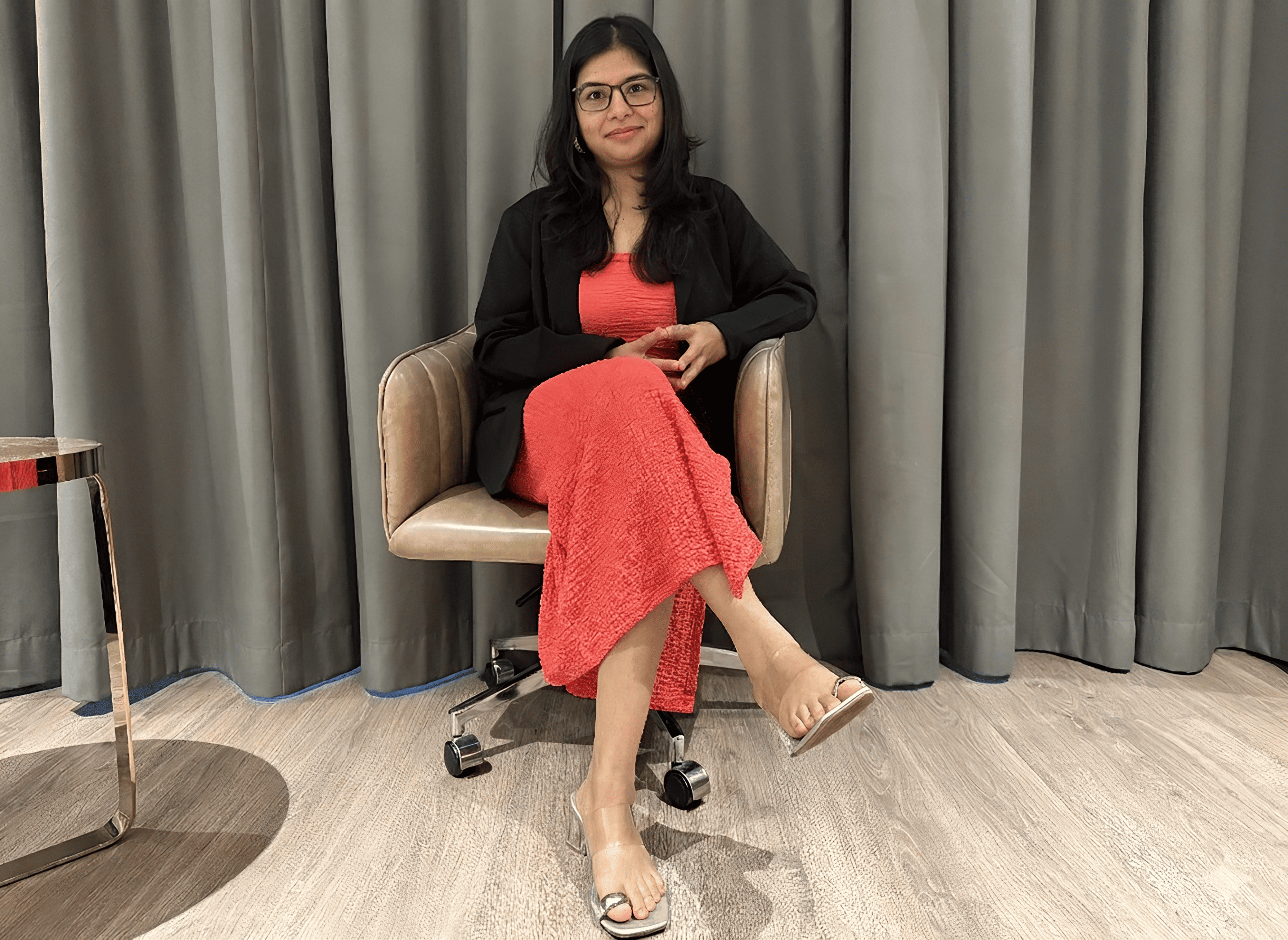 Taiba Mahmood - Professional Headshot