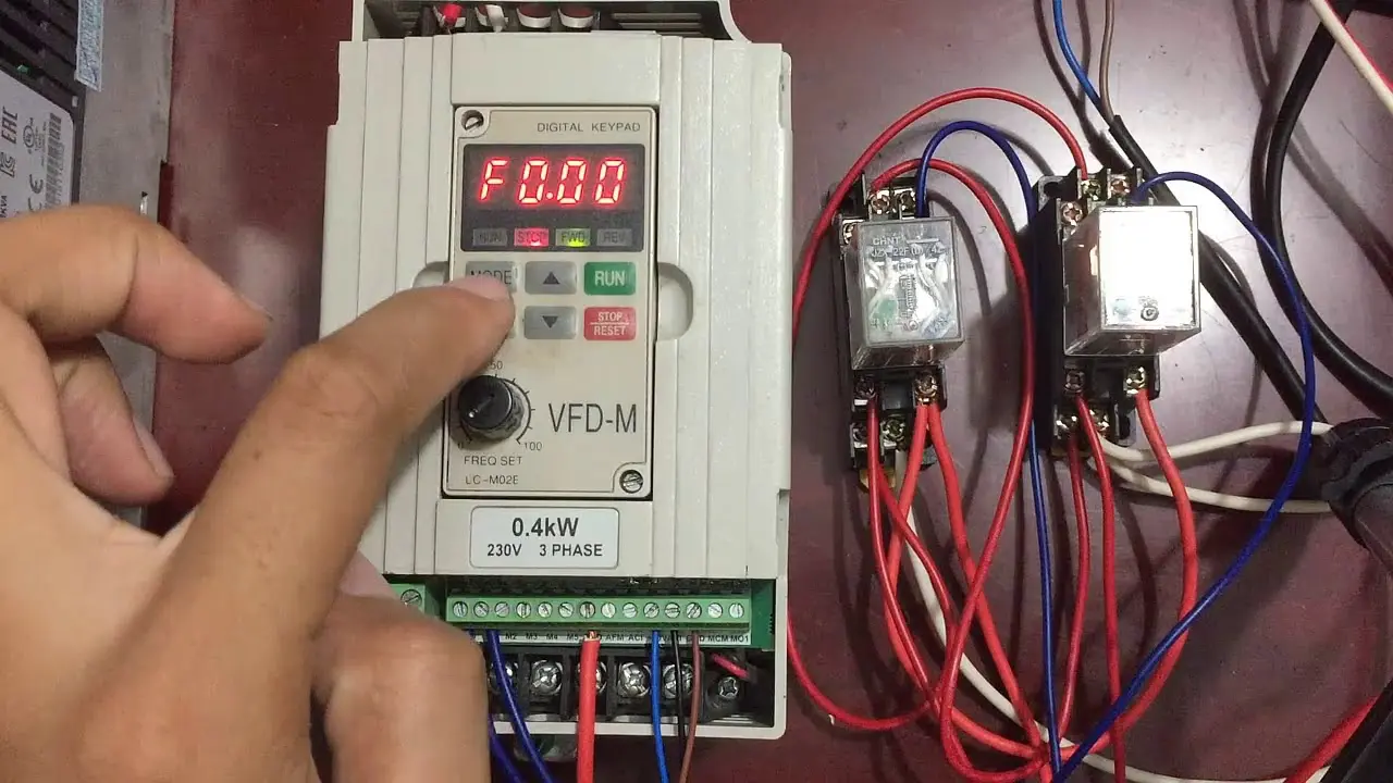 Tối ưu hóa Hệ Thống Quạt với Biến Tần VFD - Giải pháp hiện đại cho tiết kiệm năng lượng