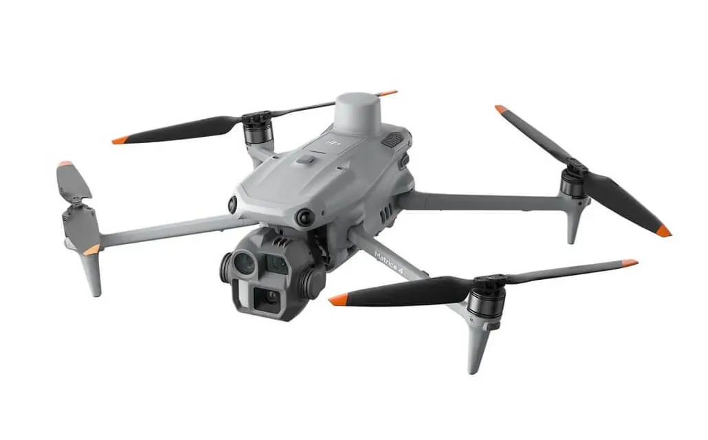 DJI-Matrice-4-E-look_result.webp