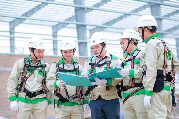 Tư vấn & Cung ứng Giải pháp Bảo hộ Lao động Đồng bộ cho Nhà máy & Công trình