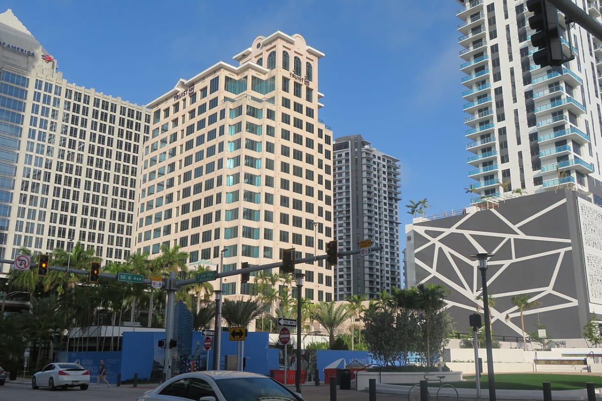 Fort Lauderdale Riverwalk along the New River near Las Olas